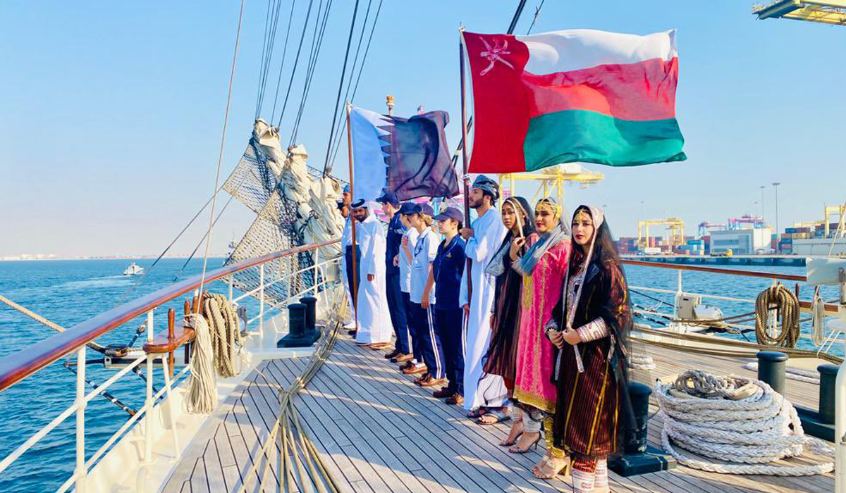 Shabab Oman II Arrives in Qatar